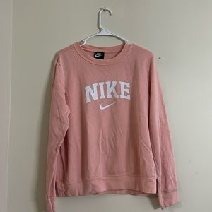 Light pink Nike crewneck lightweight sweatshirt